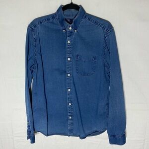 Gap Med Wash Classic Long Sleeve Blue Denim Button Up Shirt M